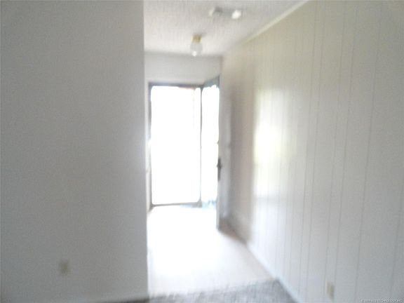 5th image of 426 E Loy St