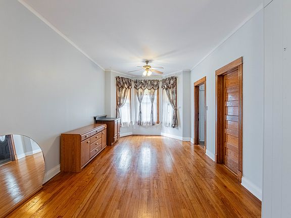 5th image of 5139 S Artesian Ave