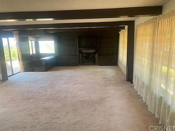 4th image of 3801 Vista Linda Dr