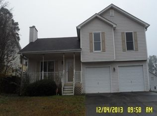 2504 Morning Glory Ln, Lawrenceville, GA 30044