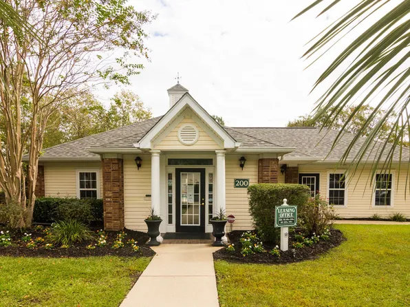 Palmetto Pointe Apartments