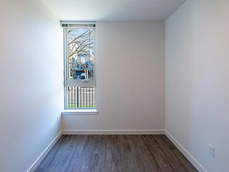 Sienna Apartments — Photo 16