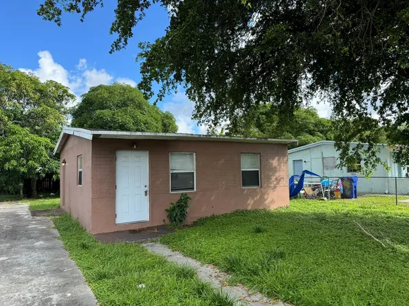 2443 NW 4th Court, Pompano Beach, FL 33069
