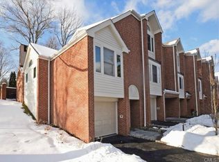 1 Pine Brook Ln, Darien, CT 06820