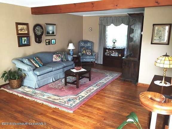 2nd image of 625 Campbell Ave