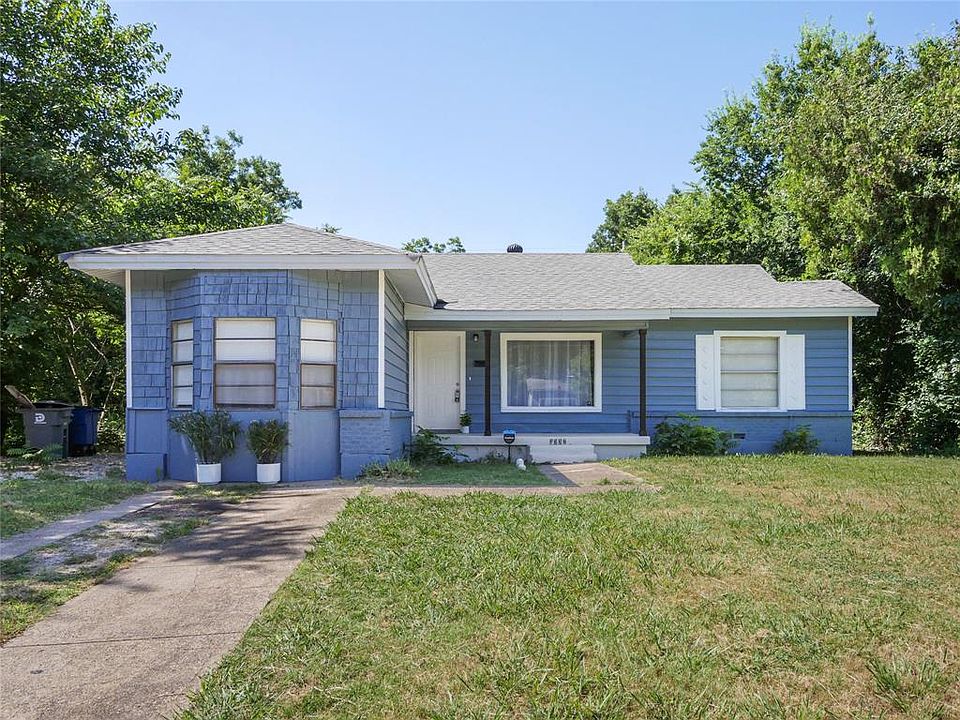 1st image of 3237 Dahlia Dr