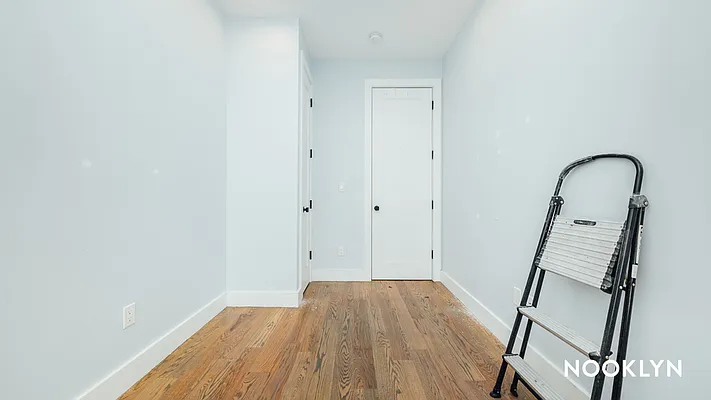 Rented by Nooklyn NYC LLC | media 20