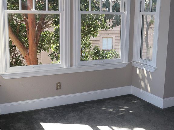 2nd image of 1 Woodward St