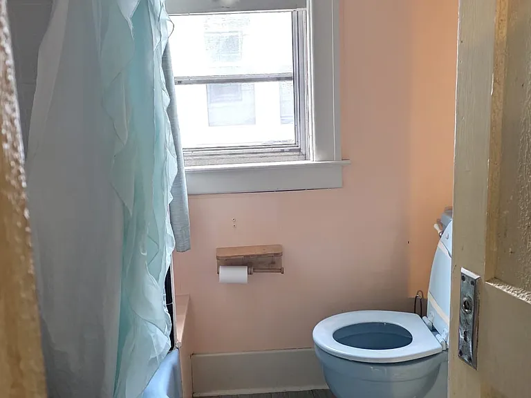6624 Westpoint St — Photo 7