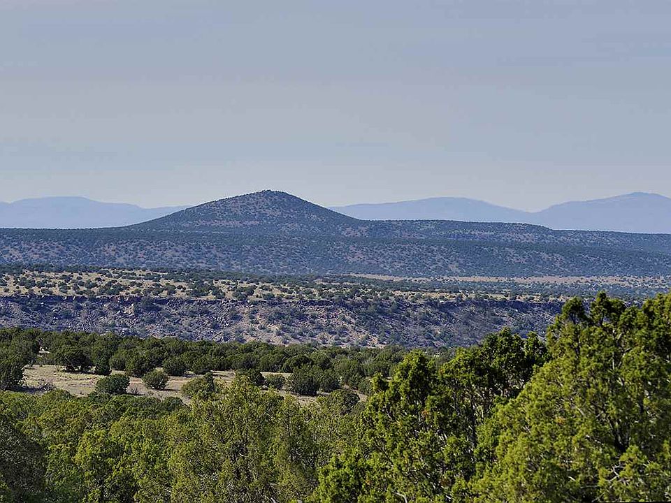 2nd image of 7 Hacienda Del Canon