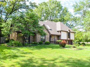 1704 West Broadway, Columbia, MO 65203