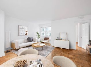 159 W 53rd St APT 35A, New York, NY 10019