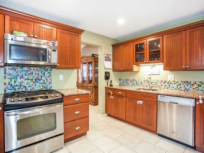 49 Wantagh Ave, East Islip, NY, 11730