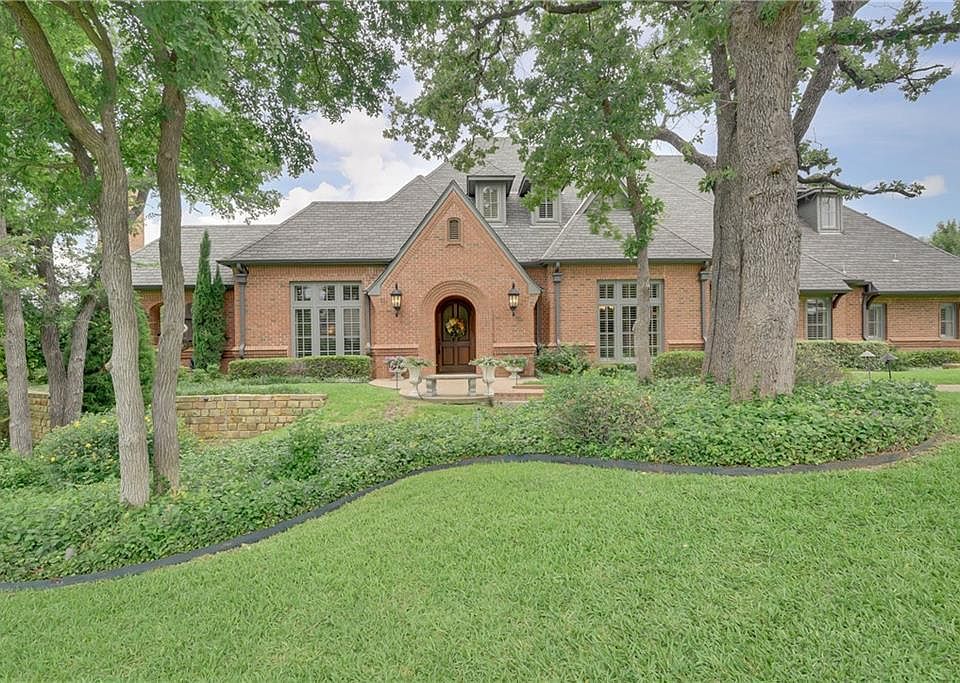 1st image of 7 Santa Fe Cir