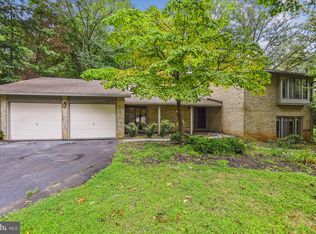 1411 Wolftrap Run Rd, Vienna, VA 22182