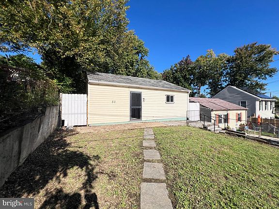 4th image of 52 Bayou Ave