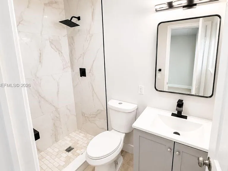 2332 Roosevelt St — Photo 7