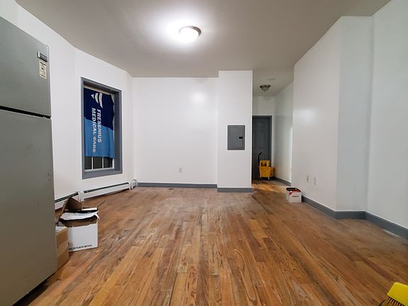 2nd image of 617 Bramhall Ave #11Q