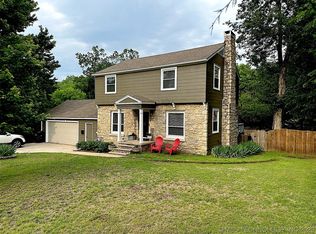1620 Smysor Dr, Bartlesville, OK 74006