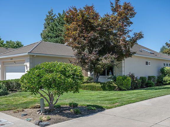 2nd image of 604 Summerwood Dr