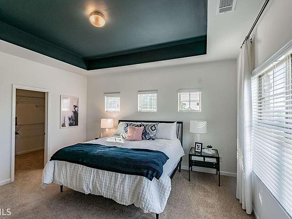 4th image of 2112 Talmai Dr
