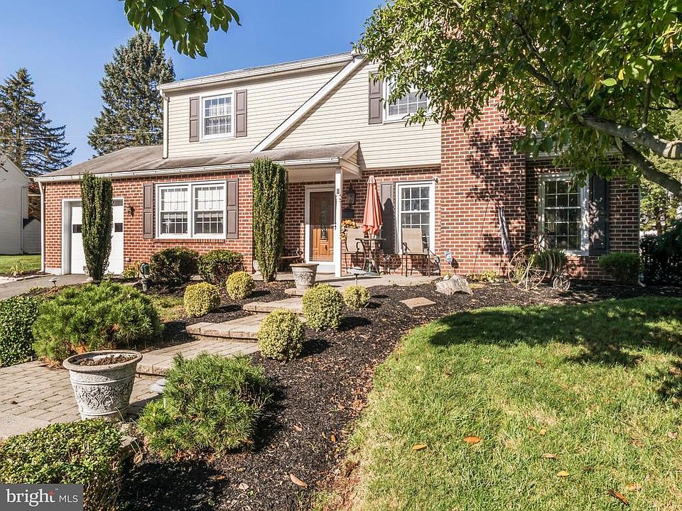 1st image of 6 Juniper Dr