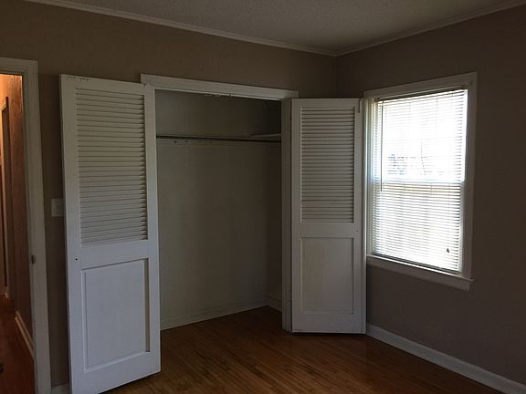 Master Bedroom Closet