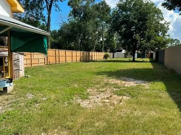 408 Vista Rd APT B, Pasadena, TX 77504