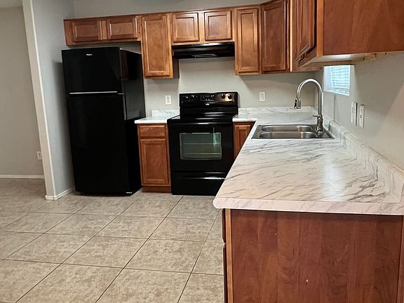 5th image of 2439 W Coolidge St Unit 3
