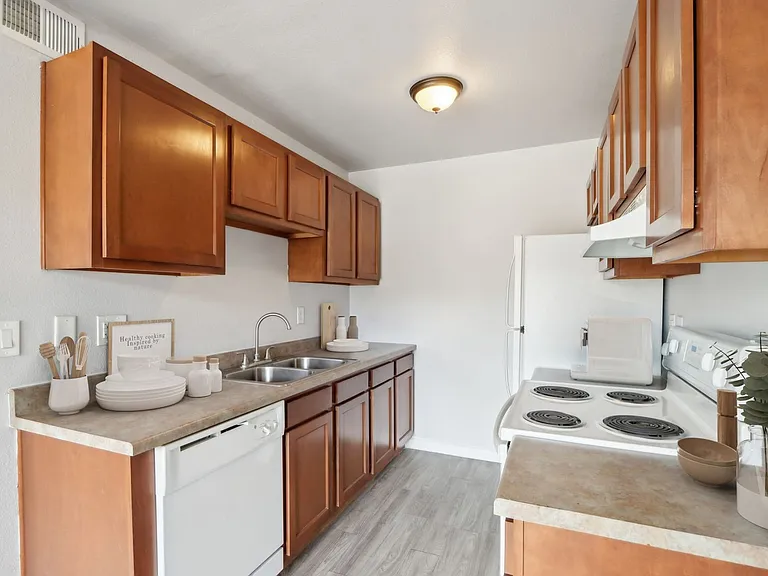 The Vue on Camelback — Photo 29