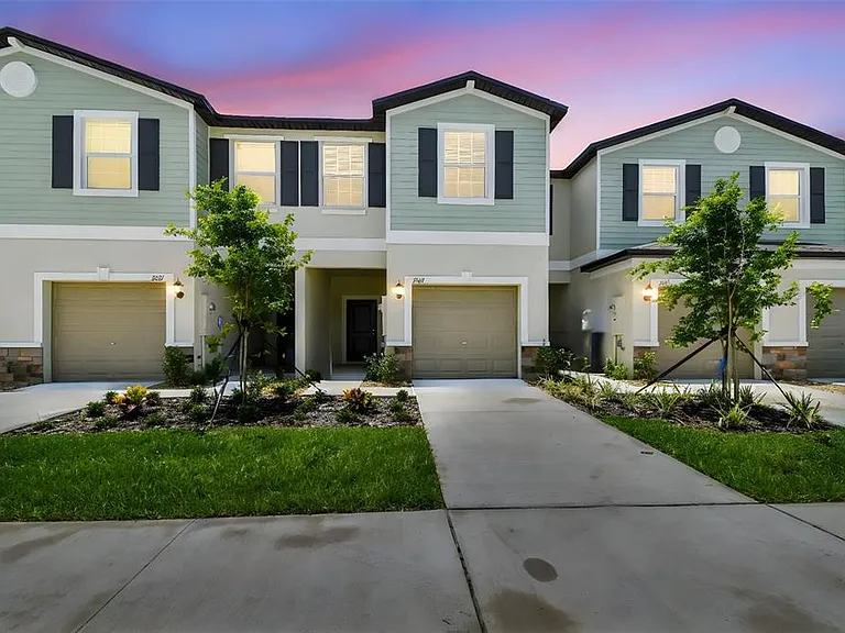 2665 Buttercup Lucine Ln — Photo 2