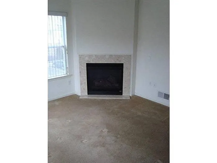 Building Photo - 1115 Old Course Ln