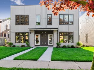 1110 Pitner Ave, Evanston, IL 60202