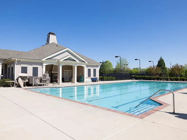3951 Baverton Dr — Photo 5