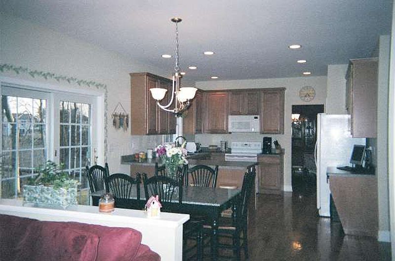 3rd image of 86 CHESTERWOOD Drive