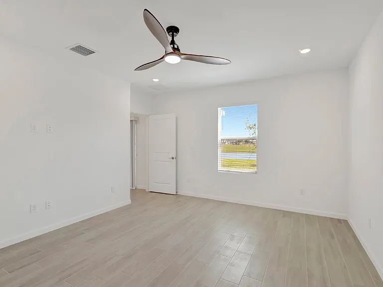11172 NW Middle Stream Dr — Photo 20