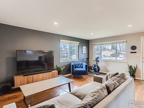 5th image of 113 E 15th Ave