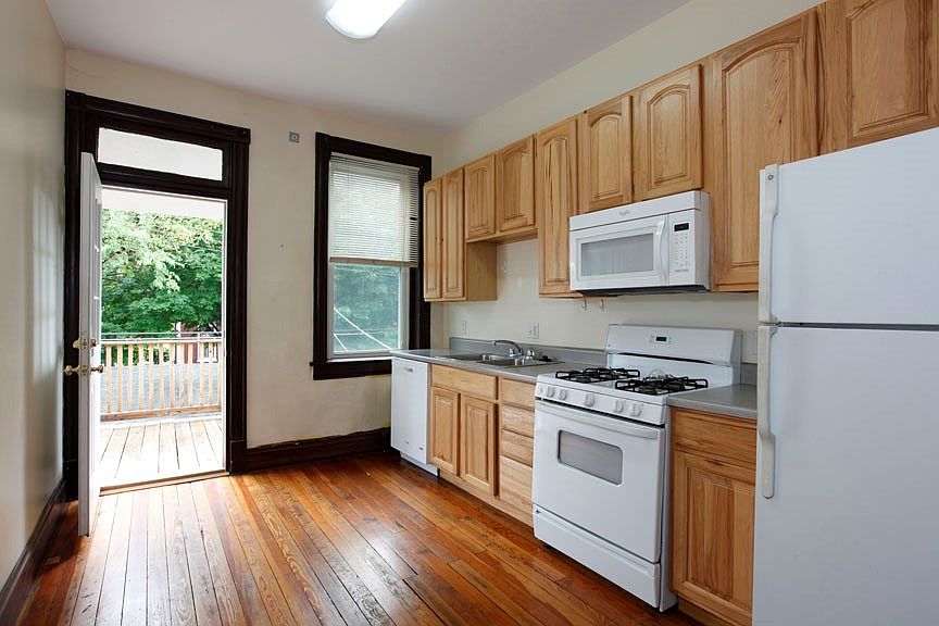 1st image of 3670A Shaw Blvd