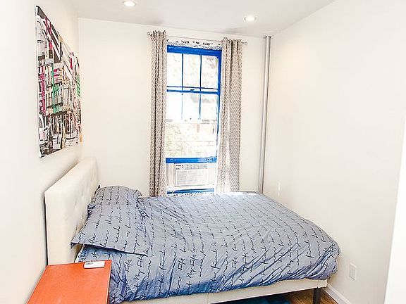 5th image of 181 Waverly Pl APT 3E