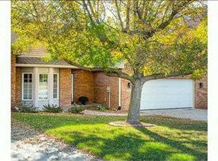 5936 Dakota Dr, West Des Moines, IA 50266
