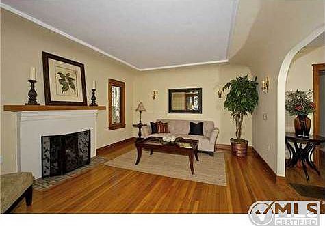 4th image of 4649 Biona Dr