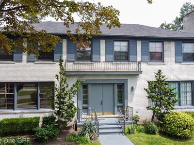 15830-32 Windmill Pointe Dr, Grosse Pointe, MI, 48230