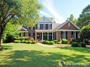 1425 Avenel Dr, Wilmington, NC 28411