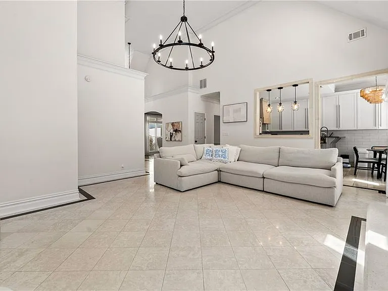 3795 Preakness Ln — Photo 15