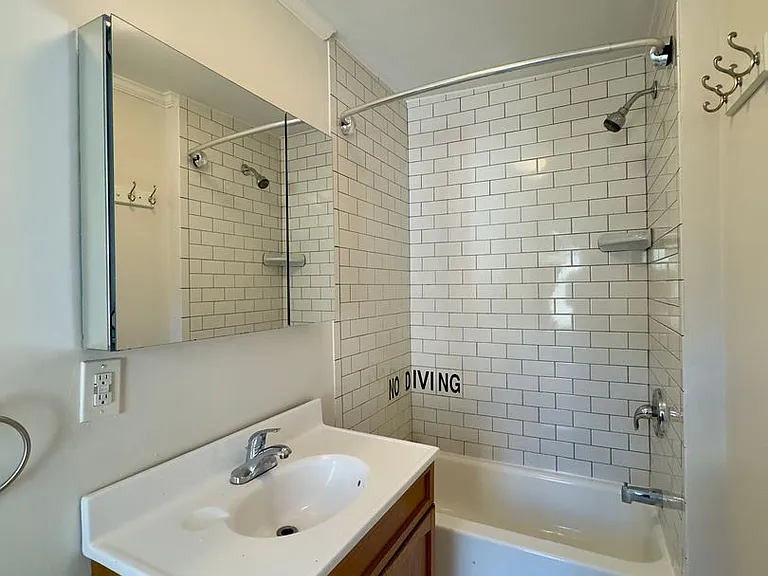 2506 Fait Ave — Photo 19