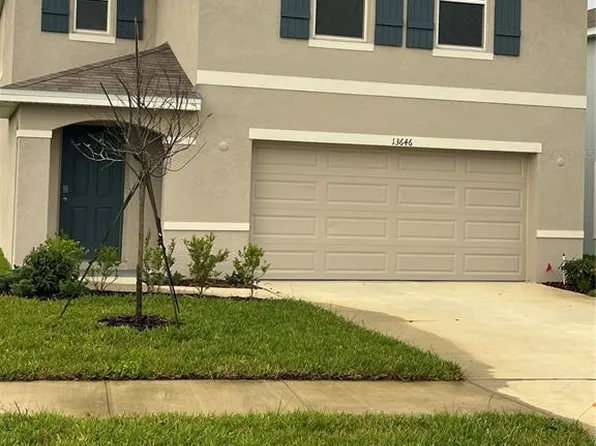 13646 Mount Ivy Ct, Dade City, FL 33525