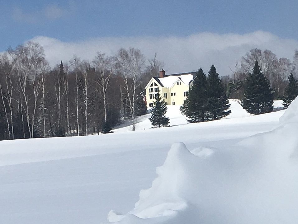 2nd image of 850 Wood Hill Rd