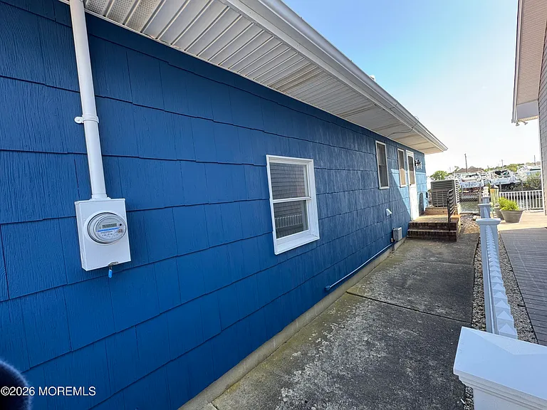 31 Navarra Dr — Photo 27