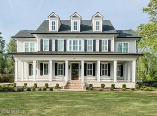 311 Fair Lakes Dr, Wilmington, NC 28405