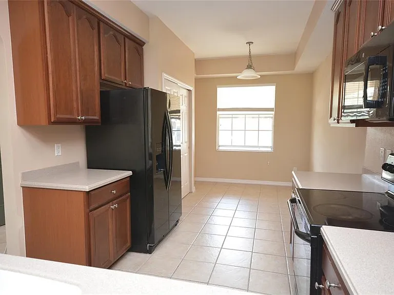 9441 Myrtle Creek Ln #215 — Photo 12